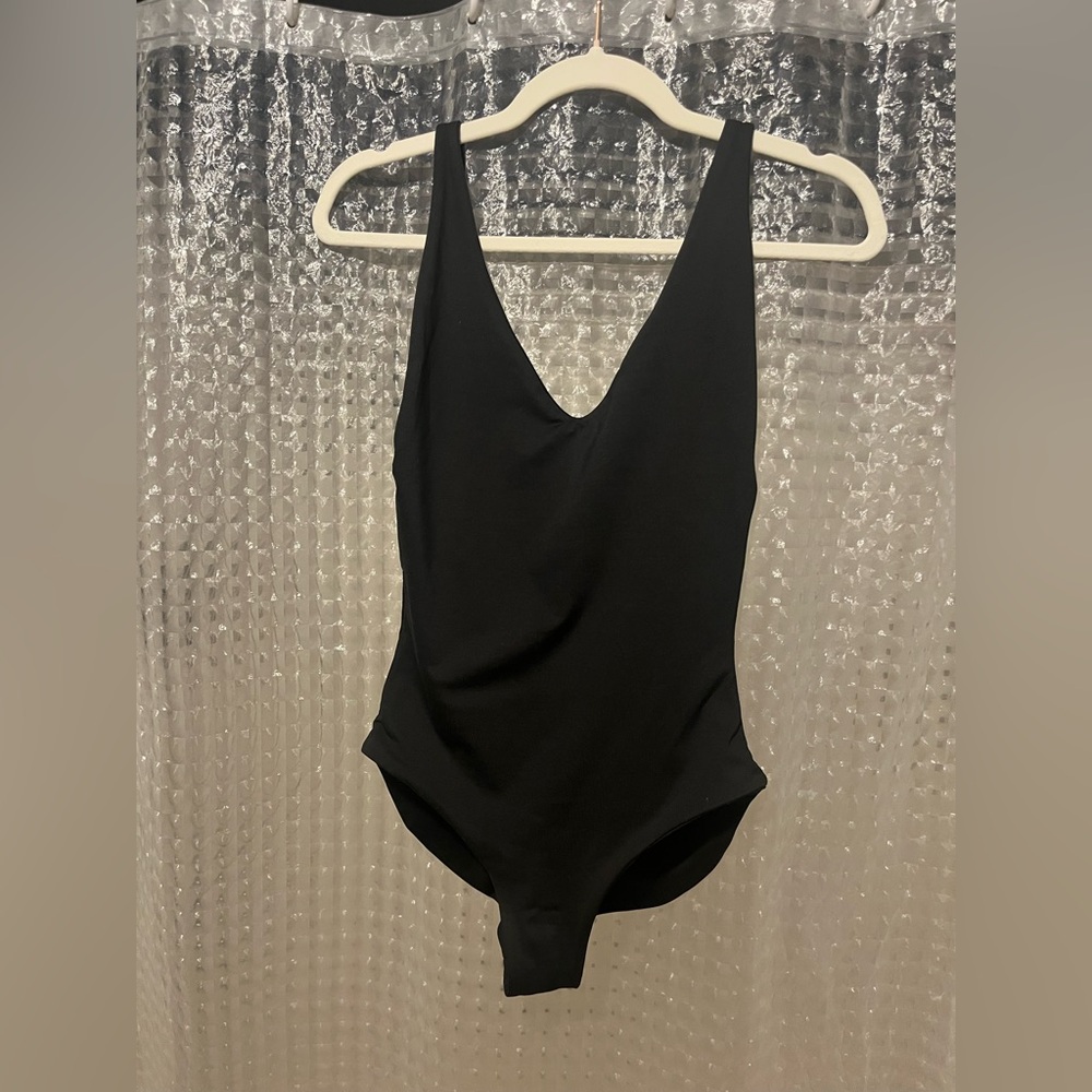 Londre Bodywear The Minimalist- Matte Black Size Small LONG